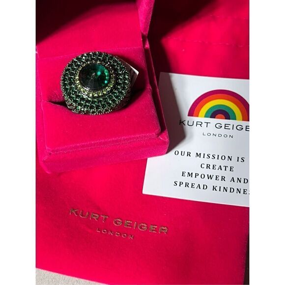 Kurt Geiger NWT Pave Emerald Octavia Ring Size 6 - Picture 4 of 8